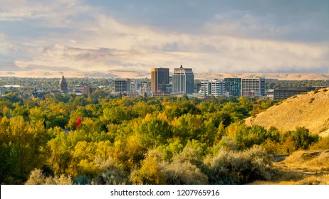 Autumn morning in Boise Idaho with the skyline
