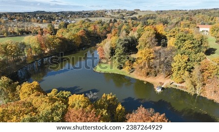 autumn Stirin castle lake forest fallen leavs