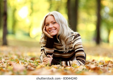 9,816 Groups Of People With Fall Leaves Images, Stock Photos & Vectors ...