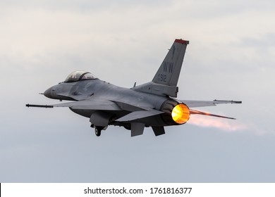 Avalon, Australia - February 27, 2015: United Staes Air Force (USAF) Lockheed F-16CJ taking off with full afterburner at Avalon Airport. 