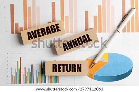 Average annual return concept with financial charts, business analytics and pie chart, illustrating investment performance. 