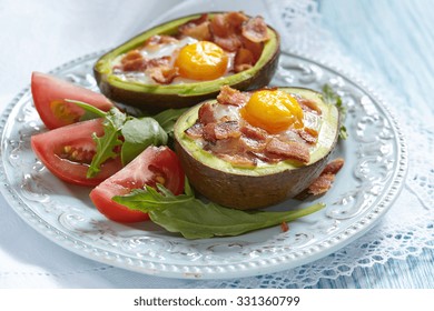 Avocado Egg Boats With Bacon. Low Carb High Fat Breakfast