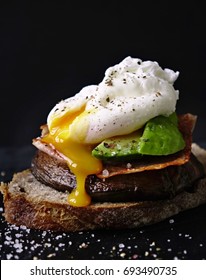 Avocado Egg Toast