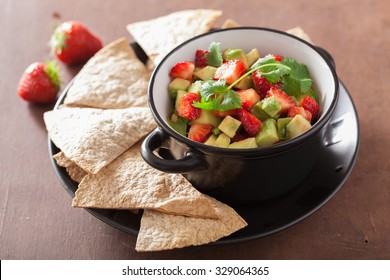 Avocado Strawberry Salsa With Tortilla Chips