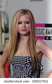 Avril Lavigne At The 2010 American Music Awards Arrivals, Nokia Theater, Los Angeles, CA. 11-21-10