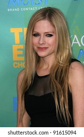 Avril Lavigne At The 2011 Teen Choice Awards, Universal Amphitheater, Universal City, CA. 08-07-11