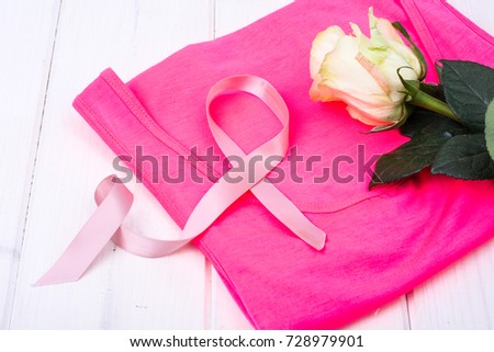 The awareness of people and the fight against breast cancer. Stusio Photo