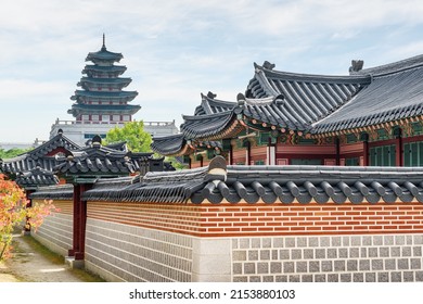 Awesome view of Gyeongbokgung Palace in Seoul, South Korea. Wonderful traditional Korean architecture. Seoul is a popular tourist destination of Asia.