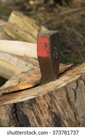 axe in log