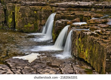 Aysgarth, Wensleydale, Yorkshire Dales National Park, North Yorkshire, England, Britain, July 2022, Three Small Water Cascades On Unusually Dry River Ure In Summer