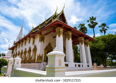 Ayutthaya / Thailand / August 8, 2020 : Wat Suwandararam Ratchaworawihan, Built In The Ending Phase Of Ayutthaya Era By The Father Of King Rama I (before His Succession To The Throne).