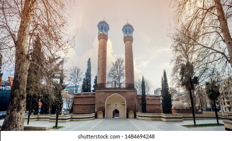Azerbaijan, Ganja: Minarets of the Juma Ganja mosque or Friday Ganja mosque. The famous mosque is also often called the Shah Abbas mosque and was built in 1606