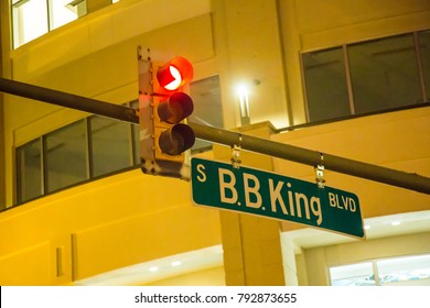 B B King Street Sign In The Beale Street Area At Night In Memphis, Tennessee.  Beale Street Is Lined With Cafe's And Bars That Feature Memphis Blues And Jazz Music.