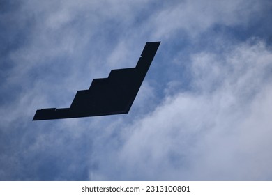 B2 Stealth bomber flying over head