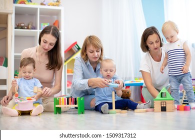 Creche Images Stock Photos Vectors Shutterstock