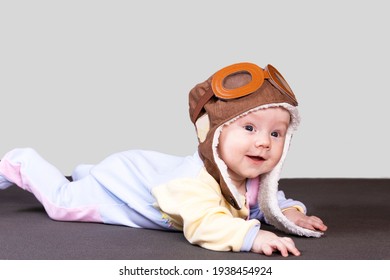 77,953 Flying With A Baby Images, Stock Photos & Vectors | Shutterstock