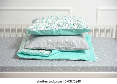Baby Bedding Set With Elephants On The Bed