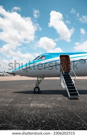 Baby Blue Private Jet in Miami Foto stock © 