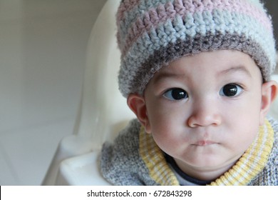 Baby Boy Sweater Suit Glove Hat Stock Photo 672843241 | Shutterstock