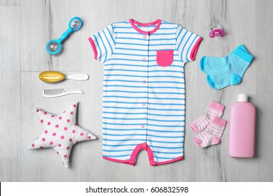 baby clothing accessories