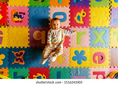 74 Little Girl Shake Leg Images, Stock Photos & Vectors | Shutterstock