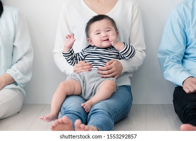 新生児 日本人 の画像 写真素材 ベクター画像 Shutterstock