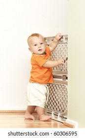 Baby Gate: Childproofing And Making Home Secure For Your Child