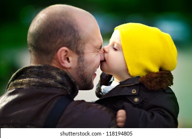 Baby Kisses  Dad