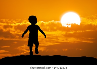 277,656 Sunset Children Images, Stock Photos & Vectors 