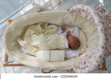 1,365 Baby crib top view Images, Stock Photos & Vectors | Shutterstock