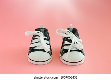 子供 靴 の画像 写真素材 ベクター画像 Shutterstock