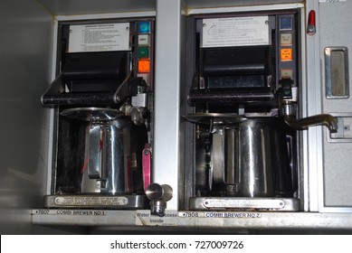 Back Of Airplane, Galley / Kitchen, Flight Attendant Cabin - Coffee Machine, Cups - Air Canada, Star Alliance Aircraft - August 4 2017