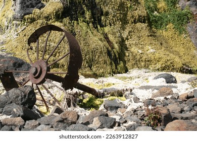 Back beach Mornington peninsula rusted wagon wheel