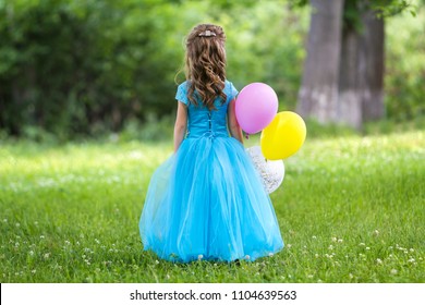 2,561 Princess back view Images, Stock Photos & Vectors | Shutterstock