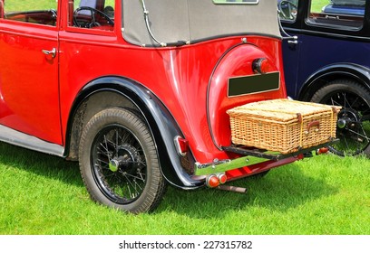 Back View Vintage Car Picnic Basket Stock Photo 227315782 | Shutterstock