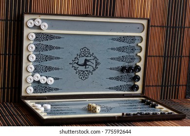 Backgammon opened, mini table game for journey