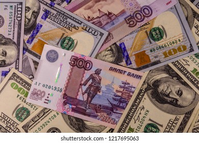 Hintergrund der amerikanischen und russischen Banknoten