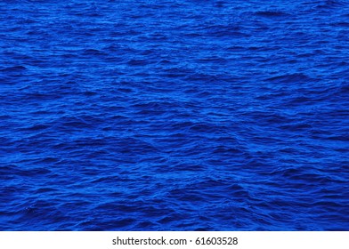 Background : blue ocean