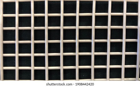 Background an grid square metric as case to lock down