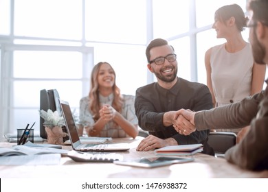 1,725,990 Happy people office Images, Stock Photos & Vectors | Shutterstock