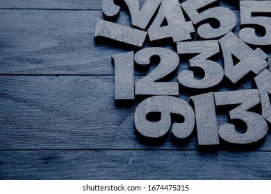 Background of numbers. from zero to nine. Numbers texture. Finance data concept. Mathematics. Seamless pattern with numbers. financial crisis concept. Business success. 