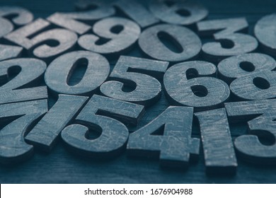 Background of numbers. from zero to nine. Numbers texture. Finance data concept. Matematic. Seamless pattern with numbers. financial crisis concept. Business success. 