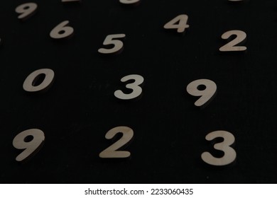 Background of numbers. from zero to nine. Numbers texture. Finance data concept. Mathematic. Seamless pattern with numbers. financial crisis concept.