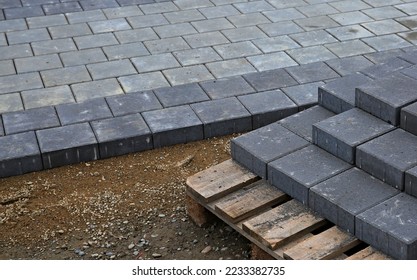 background path of paving slabs