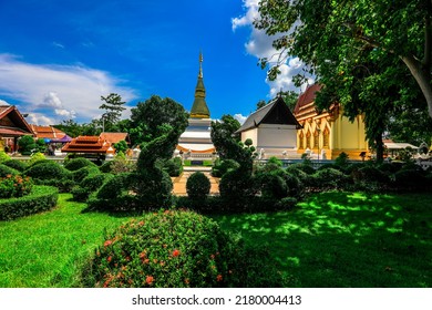 The Background Of Thailand's Major Religious Sites In Khon Kaen, With Ancient Pagodas And Beautiful Churches For Future Generations To Study History (Phra That Kham Kaen)