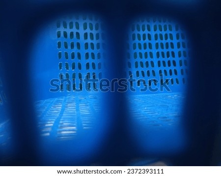 BackgroundTexture : slit holes between bars