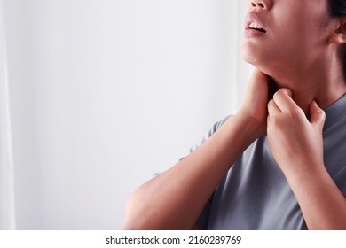 Bacterial Strep Throat Most Often There Is A Sore Throat. Groaning, Low-grade Fever, Cough, Sore Throat