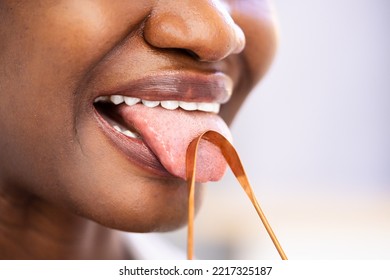 Bad Breath Tongue Scraper Or Brush Cleaner