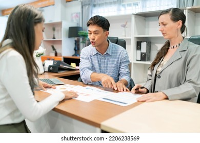 Bad Meeting Business Conflict. Angry Boss Screaming At Employees In An Office. Toxic Work Environment. Business Asian Man And Caucasian Woman Have Problem On Meeting Plan Fail Cause Product No Sales.