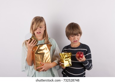 Bad Present - Children Shocked By Bad Gifts.